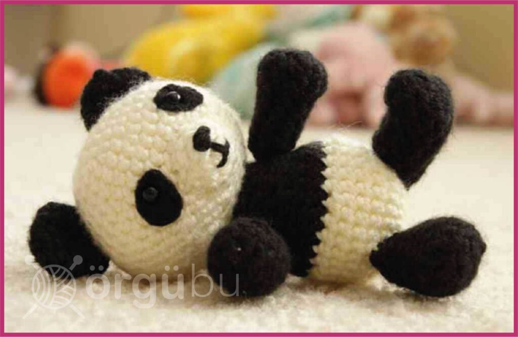 Amigurumi-Panda