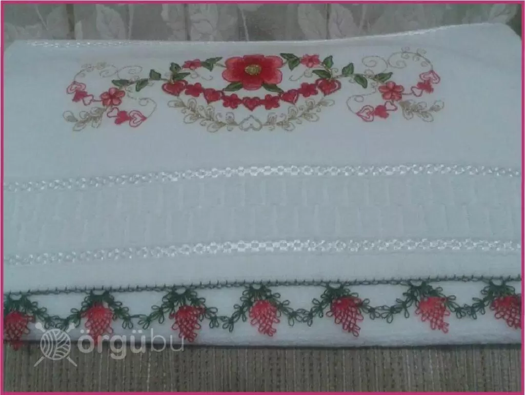En-Güzel-İğne-Oyası-Havlu-Kenarı-Modelleri