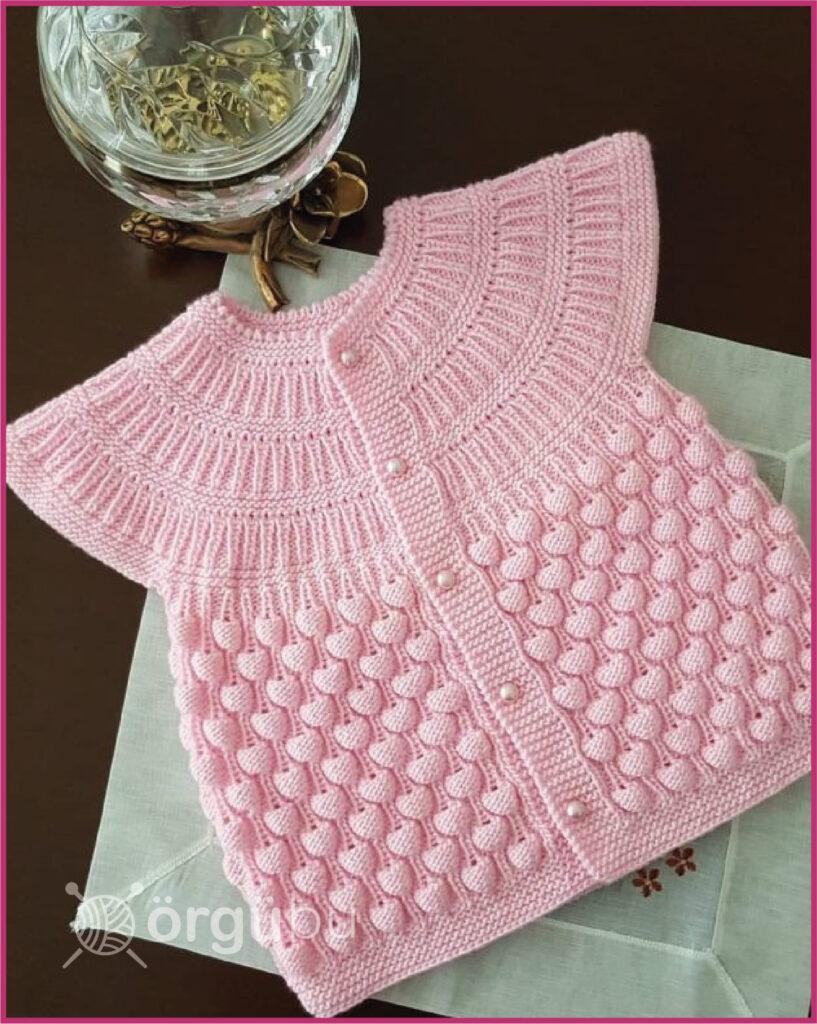 Orgu-Bebek-Yelek-Modelleri-Anlatimli-6